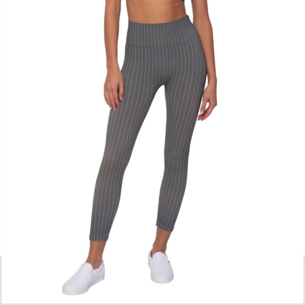 Morgan Stewart Sport || Charcoal Lemonade Legging